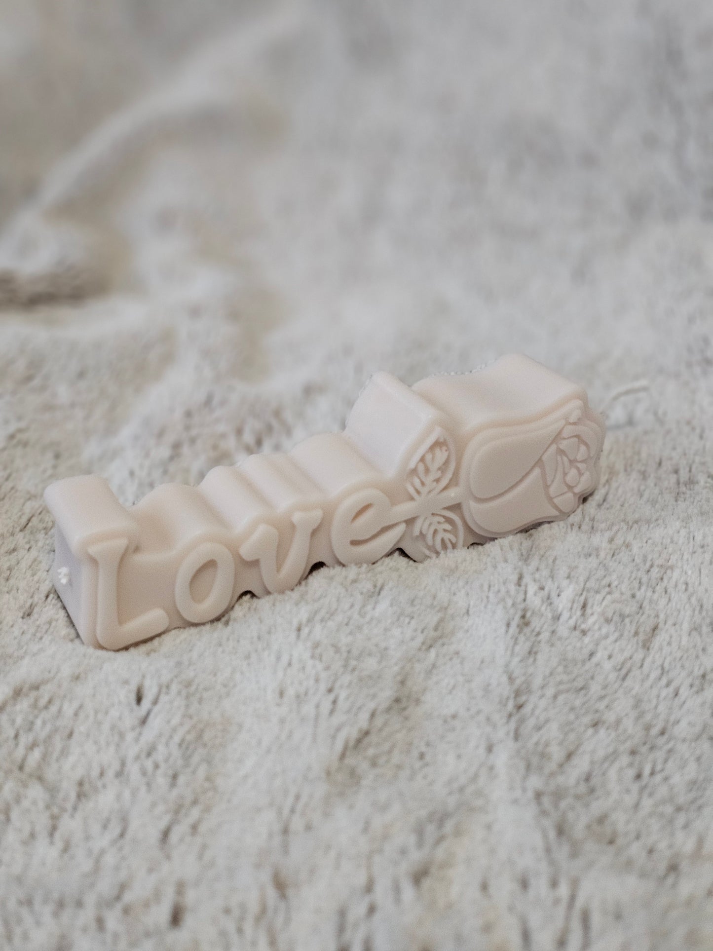Vela Decorativa Rosa "Love"