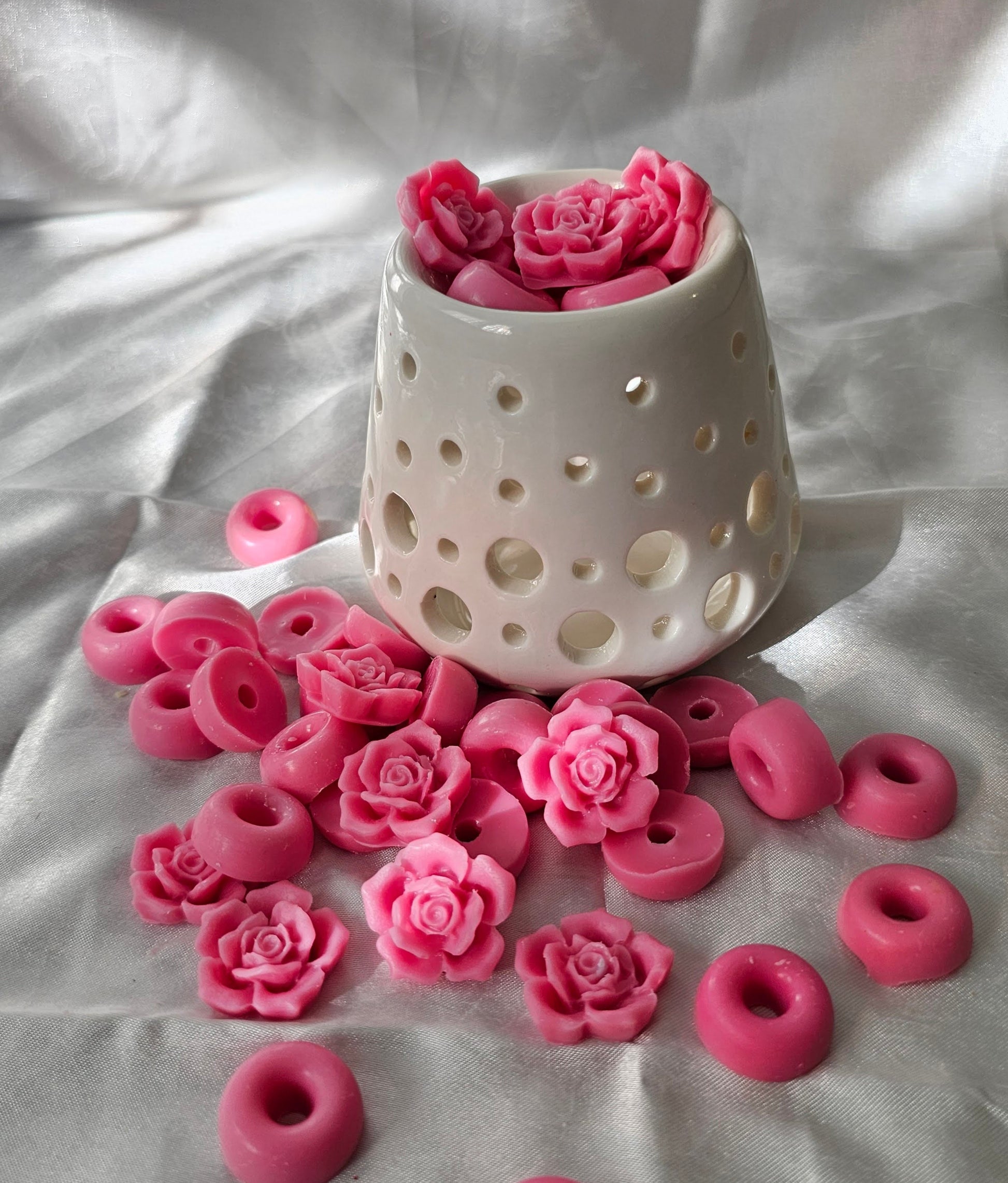 wax-melt-merakimia-rose-garden
