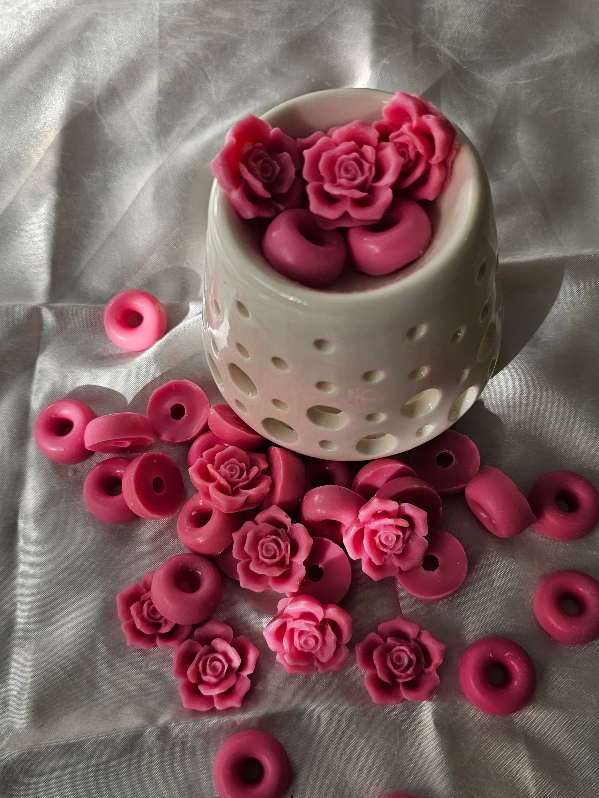wax-melt-merakimia-rose-garden
